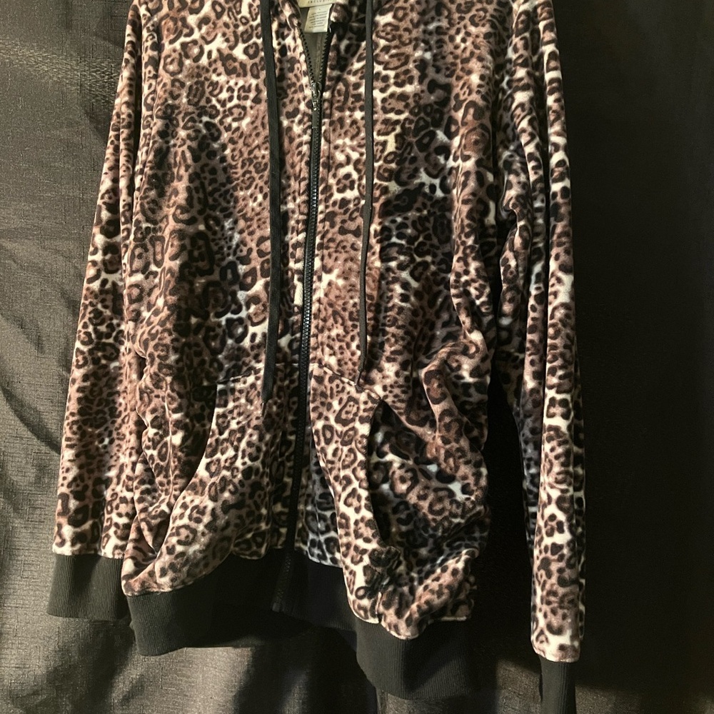 Vintage Neiman Marcus Velour Leopard Print Jacket